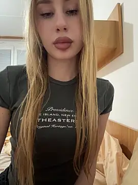 Snapshot of JudithCarly chatting on 02-01-26, 10:41 JudithCarly online show from 02-01-26, 10:41