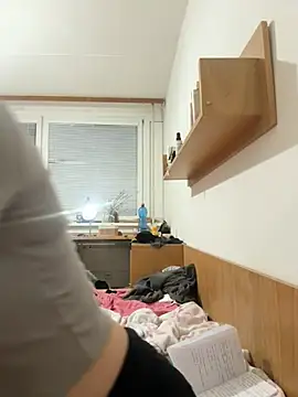 Snapshot of JudithCarly chatting on 02-19-26, 09:33 JudithCarly online show from 02-19-26, 09:33