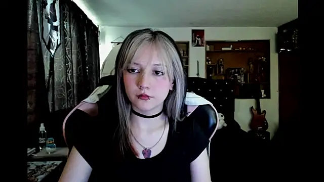 Maki Zein  online show from 01-07-26, 09:17