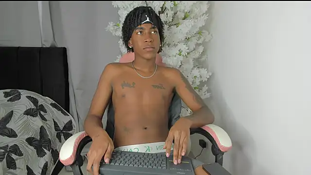 latin kay1 online show from 03-17-26, 07:39