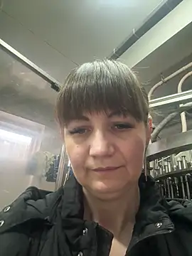 Butterfly8385 online show from 11-17-25, 01:28