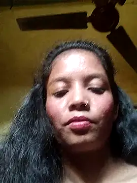 Snapshot of Jaanvi_G chatting on 10-14-25, 10:05 Jaanvi G online show from 10-14-25, 10:05