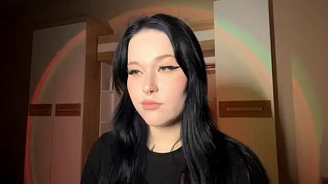 KristenGoodmon online show from 10-13-25, 10:48
