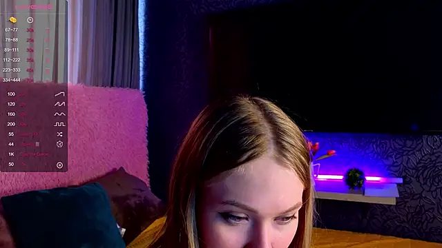 CamLussty online show from 10-17-25, 09:45