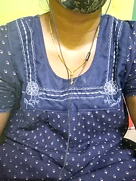 Snapshot of tamil_kanaka chatting on 04-03-26, 02:26 tamil kanaka online show from 04-03-26, 02:26