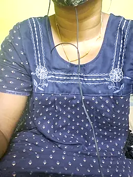 Snapshot of tamil_kanaka chatting on 04-04-26, 02:32 tamil kanaka online show from 04-04-26, 02:32