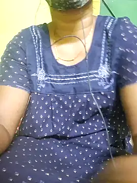 Snapshot of tamil_kanaka chatting on 04-04-26, 03:20 tamil kanaka online show from 04-04-26, 03:20