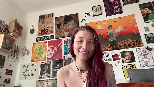 PauliinaBlue online show from 10-23-25, 09:08