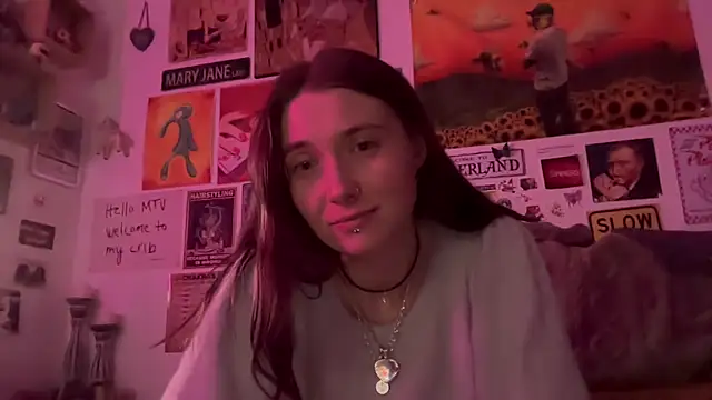 PauliinaBlue online show from 10-27-25, 08:24