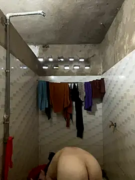 Snapshot of anne_baby2k chatting on 10-28-25, 10:08 anne baby2k online show from 10-28-25, 10:08