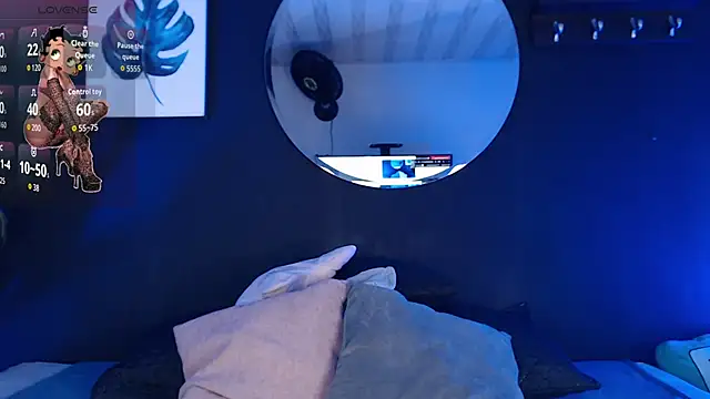 Snapshot of TamaraaRoss_ chatting on 01-09-26, 06:53 TamaraaRoss online show from 01-09-26, 06:53