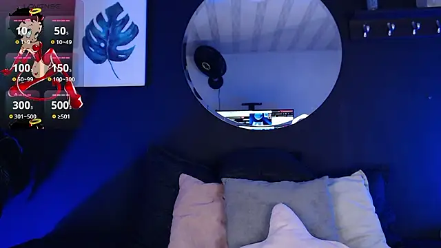 Snapshot of TamaraaRoss_ chatting on 01-14-26, 06:46 TamaraaRoss online show from 01-14-26, 06:46