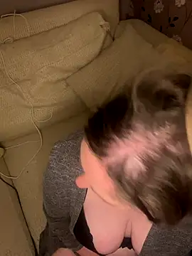 Snapshot of foxy-Chantelle chatting on 11-23-25, 10:42 foxy-Chantelle online show from 11-23-25, 10:42