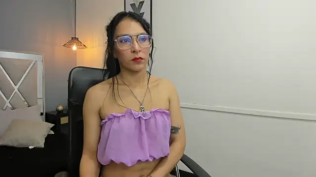 Maite black online show from 11-20-25, 02:56