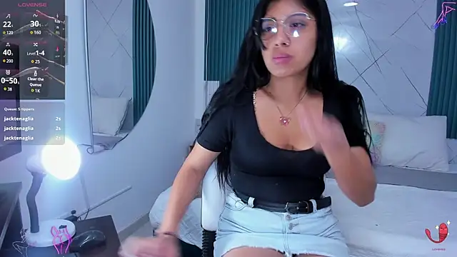 Briseida-White online show from 10-25-25, 11:51