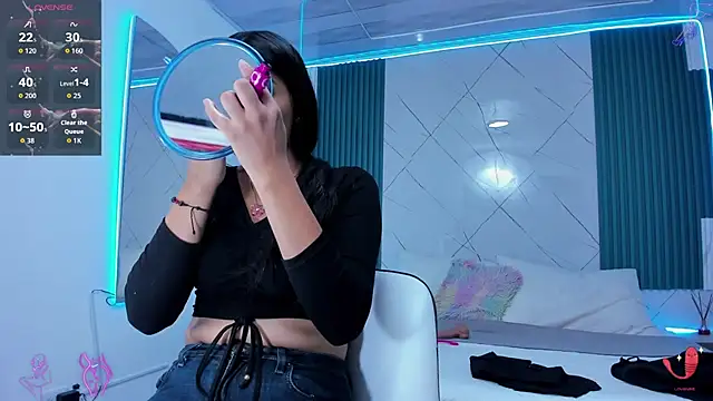 Briseida-White online show from 11-03-25, 01:45