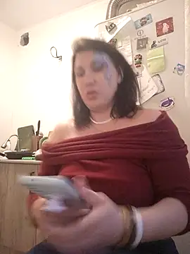 Snapshot of Ambika_beauty chatting on 05-09-26, 05:40 Ambika beauty online show from 05-09-26, 05:40
