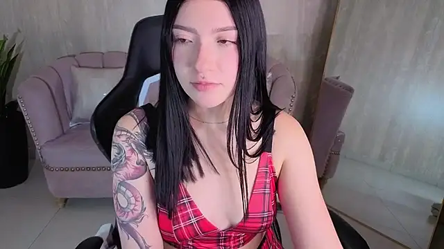 Dolcex a online show from 10-16-25, 08:10