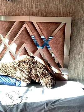 LunaMoore Pink online show from 11-07-25, 12:38