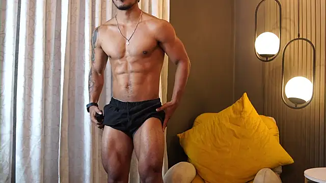 Snapshot of Reik_Vonn chatting on 05-09-26, 12:10 Reik Vonn online show from 05-09-26, 12:10