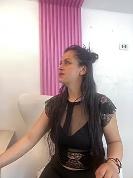 Fatimareid online show from 10-15-25, 10:15