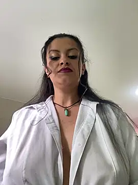 Fatimareid online show from 10-17-25, 11:24