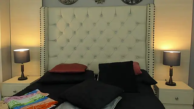 AlukardBig online show from 10-31-25, 05:25