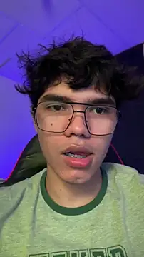 Snapshot of Im_Camii chatting on 03-27-26, 04:40 Im Camii online show from 03-27-26, 04:40