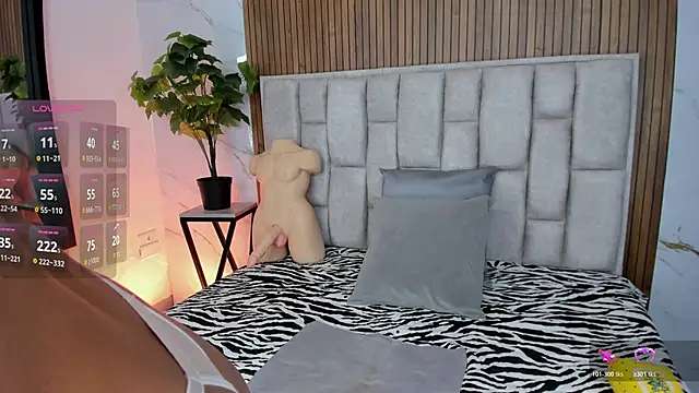 Sassha ferrer online show from 11-22-25, 07:24