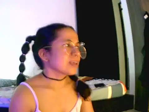 chiarafus0 online show from 11-08-25, 06:29