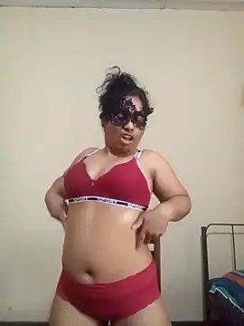 Expose Queen online show from 03-22-26, 10:18