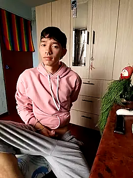 heyy noah11 online show from 10-14-25, 03:35