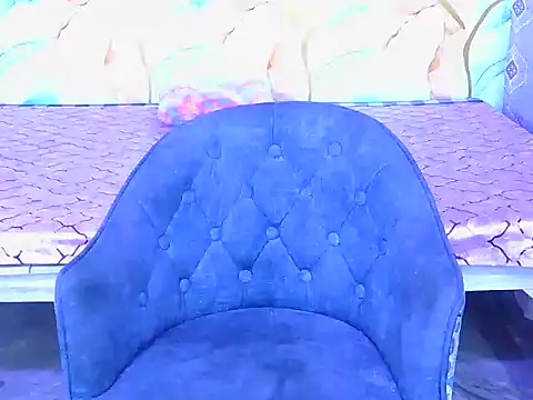 Snapshot of hii_tanisha chatting on 02-18-26, 05:25 hii tanisha online show from 02-18-26, 05:25