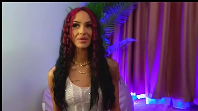 AyannaSilkk online show from 10-20-25, 07:36