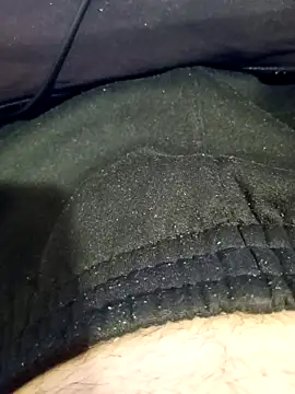 Snapshot of MarekTowarek6767 chatting on 10-27-25, 05:39 MarekTowarek6767 online show from 10-27-25, 05:39