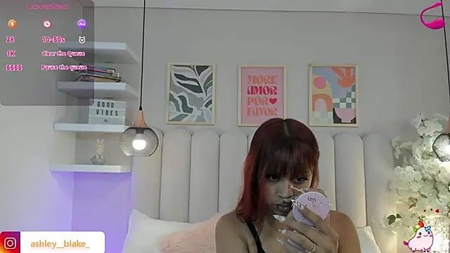 Snapshot of Isabella__gonzalez_ chatting on 11-29-25, 03:20 Isabella gonzalez online show from 11-29-25, 03:20