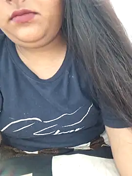 Saffroncutie online show from 10-14-25, 11:27