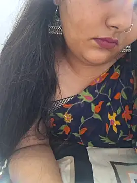Saffroncutie online show from 10-16-25, 03:13