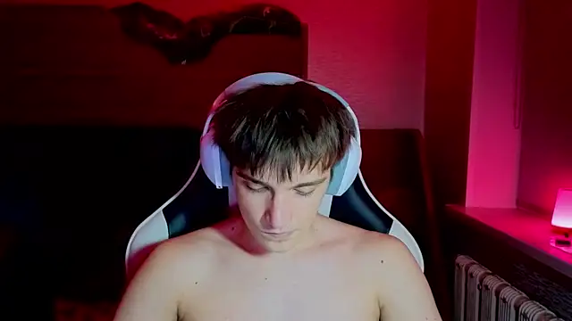 Snapshot of sweeetangeel chatting on 12-17-25, 06:03 sweeetangeel online show from 12-17-25, 06:03