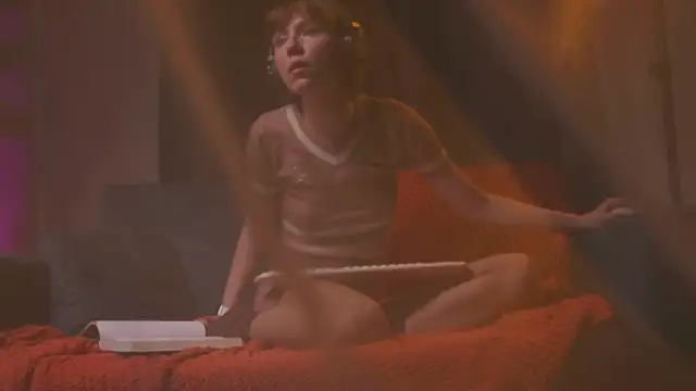 your carrie online show from 11-12-25, 10:26