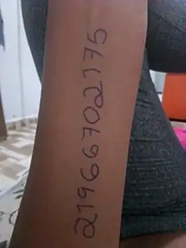 Snapshot of Camilanifeta chatting on 02-03-26, 09:03 Camilanifeta online show from 02-03-26, 09:03