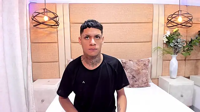 GaelCarter online show from 11-25-25, 04:45