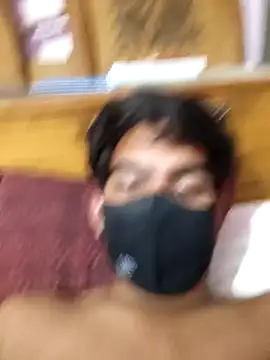 delhi  man 1 online show from 10-19-25, 06:52