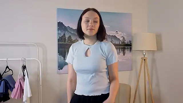 Snapshot of ShardaKusner chatting on 10-12-25, 04:22 ShardaKusner online show from 10-12-25, 04:22