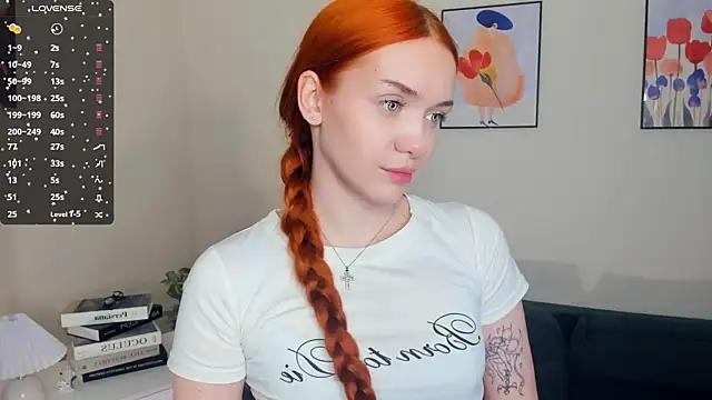 Snapshot of Foxy_blush chatting on 01-11-26, 07:08 Foxy blush online show from 01-11-26, 07:08