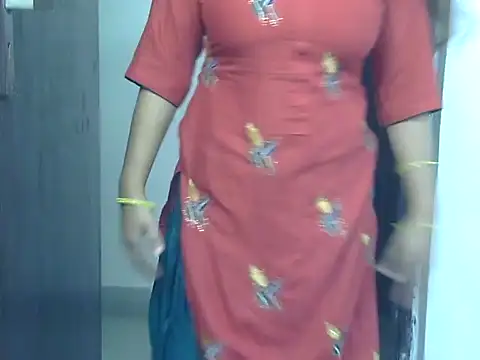 Snapshot of riddhi_siddhi chatting on 11-06-25, 05:30 riddhi siddhi online show from 11-06-25, 05:30