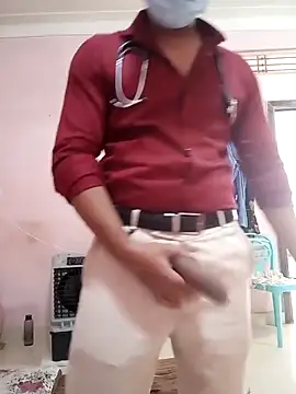 Snapshot of Love_prem78 chatting on 05-13-26, 06:33 Love prem78 online show from 05-13-26, 06:33