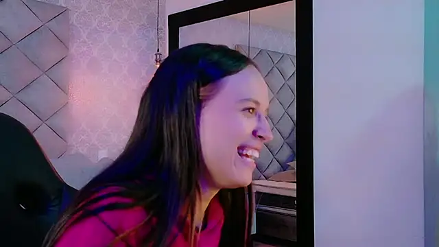 Snapshot of CARO_ADAMS1 chatting on 11-26-25, 11:33 CARO ADAMS1 online show from 11-26-25, 11:33