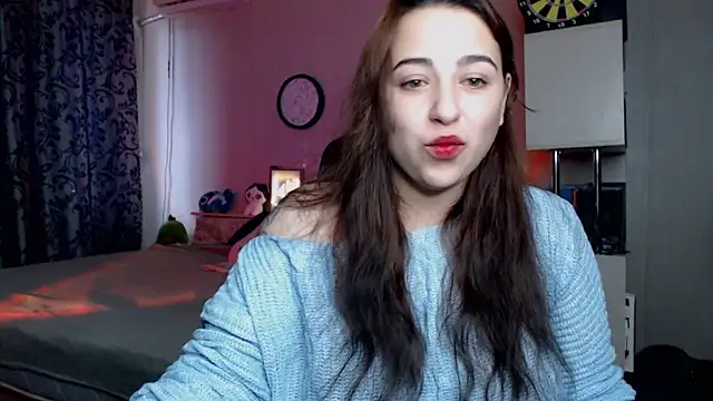 OliviaHeart online show from 10-20-25, 10:49