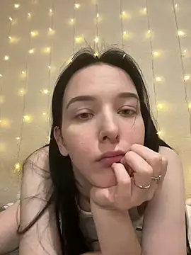  LovelyDana  online show from 10-13-25, 04:29